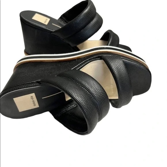 Dolce Vita Shoes - NWOB DOLCE VITA OSIRIS BLACK LIZARD EMBOSSED STELLA Size 9